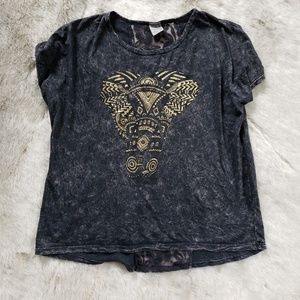 American Age Grey Distressed Elephant shirt